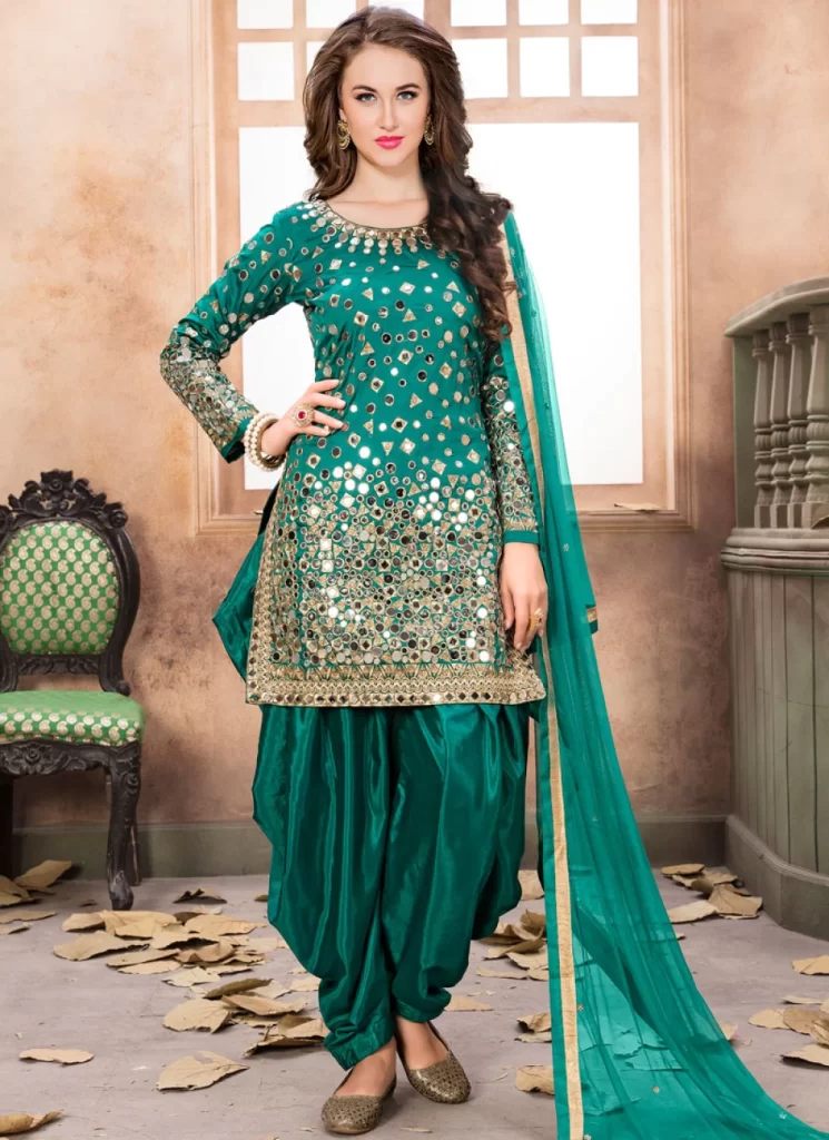 Patiala Suit Best Mehndi Dresses for Girls