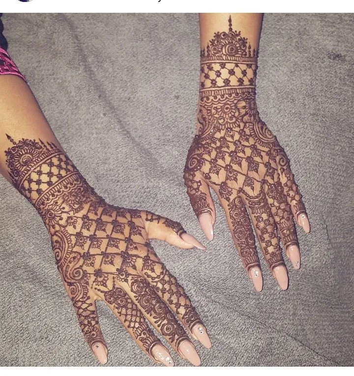 Simple Mehndi Designs