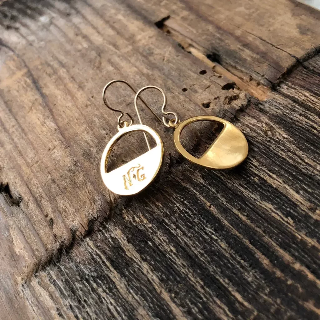 gold earrings designs for daily use