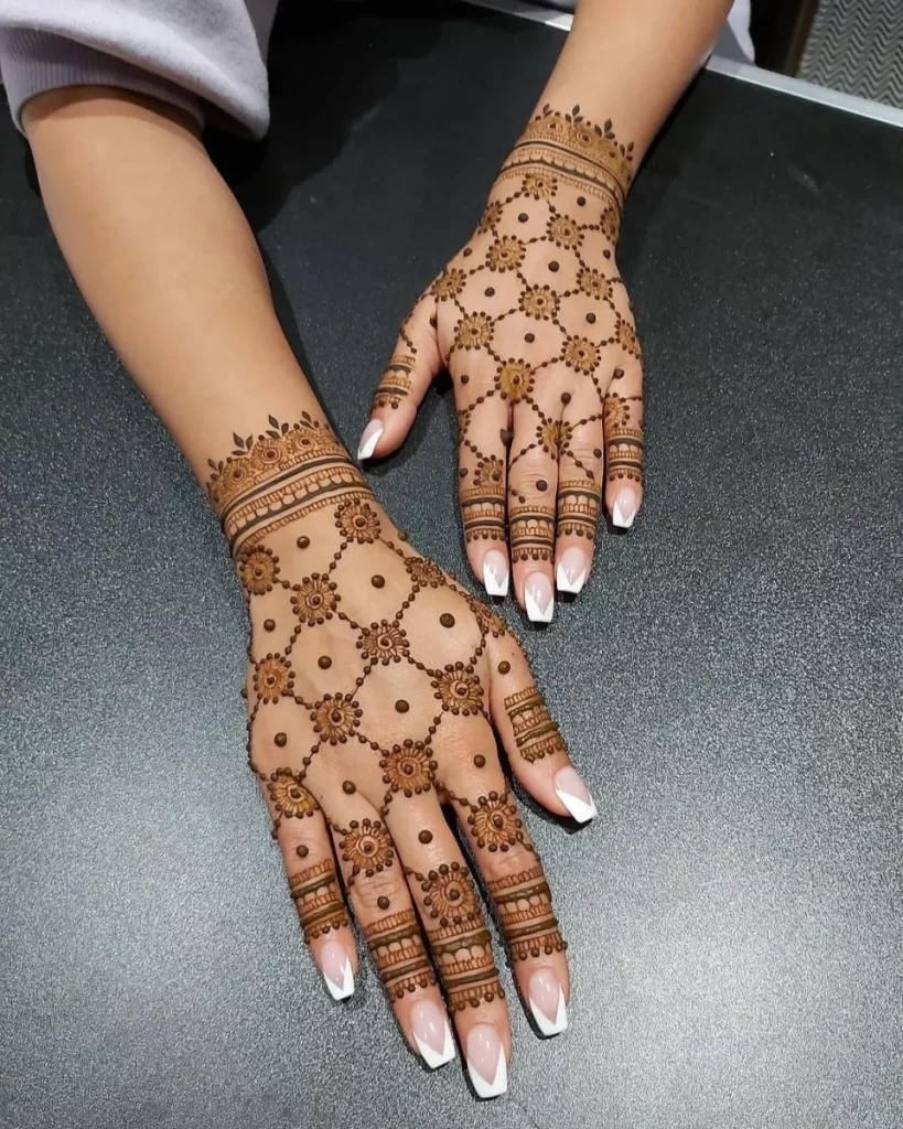 Simple Mehndi Designs