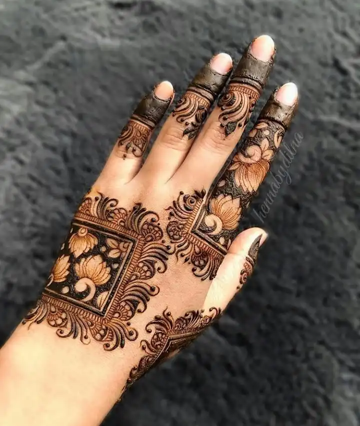 Simple Mehndi Designs